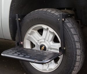 7 Best Tailgate Ladders for Pickup Trucks - (Reviews 2022)